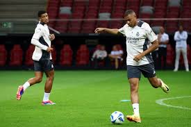 不确定性极 不确定性极