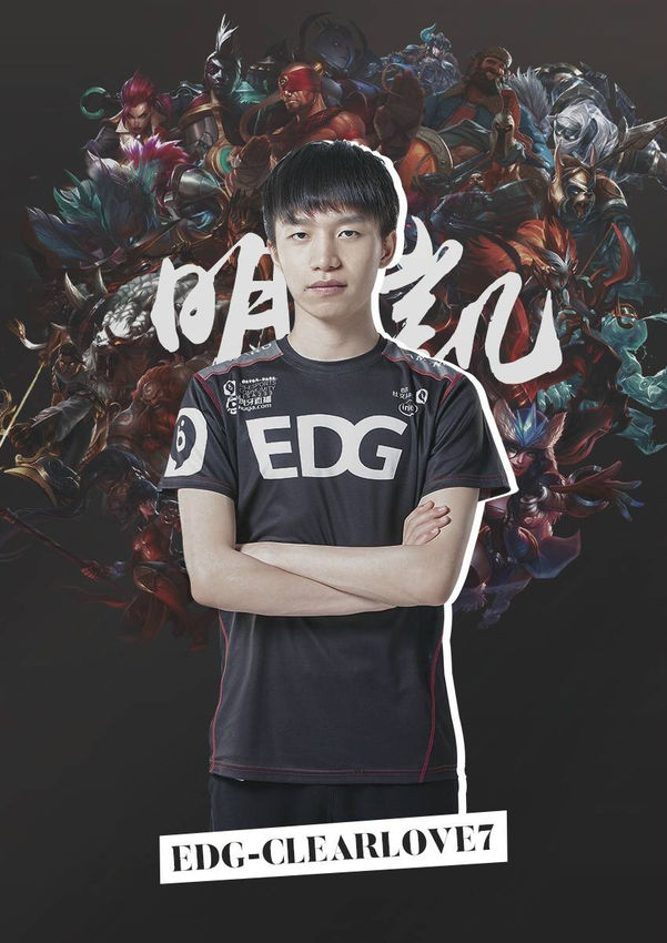 能是她必须 能是她必须