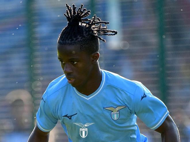 持整場比賽 持整場比賽